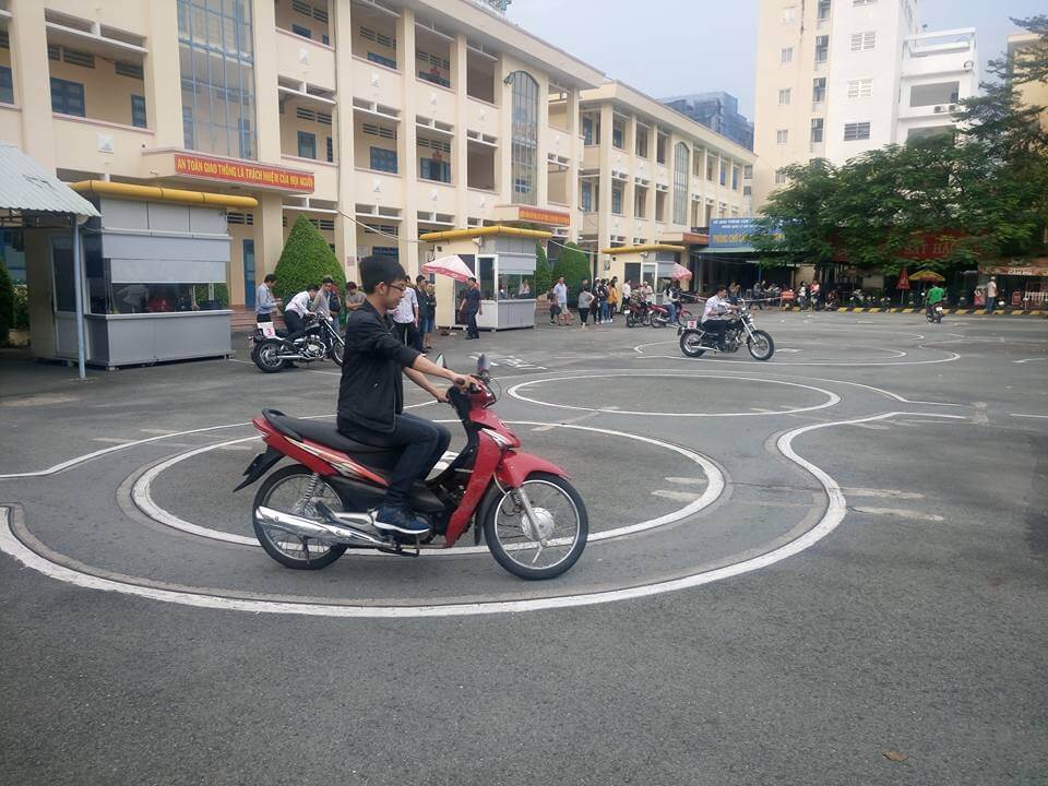 Kinh nghiệm thi bằng lái xe A1 
