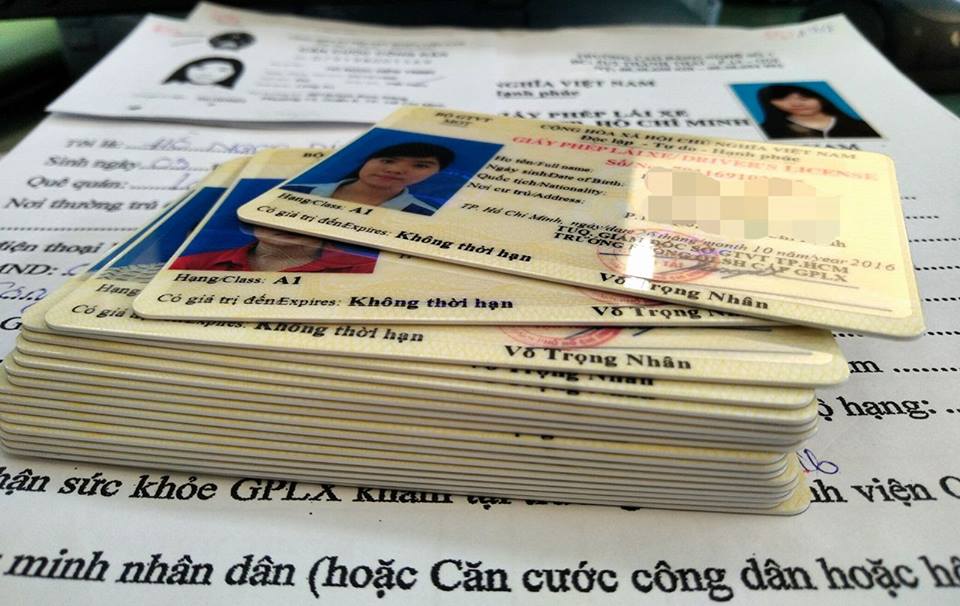 Nên làm gì khi bị mất bằng lái xe?